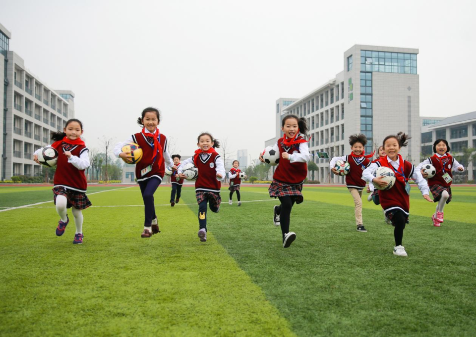 训练基地, 苏超, 子在这片土