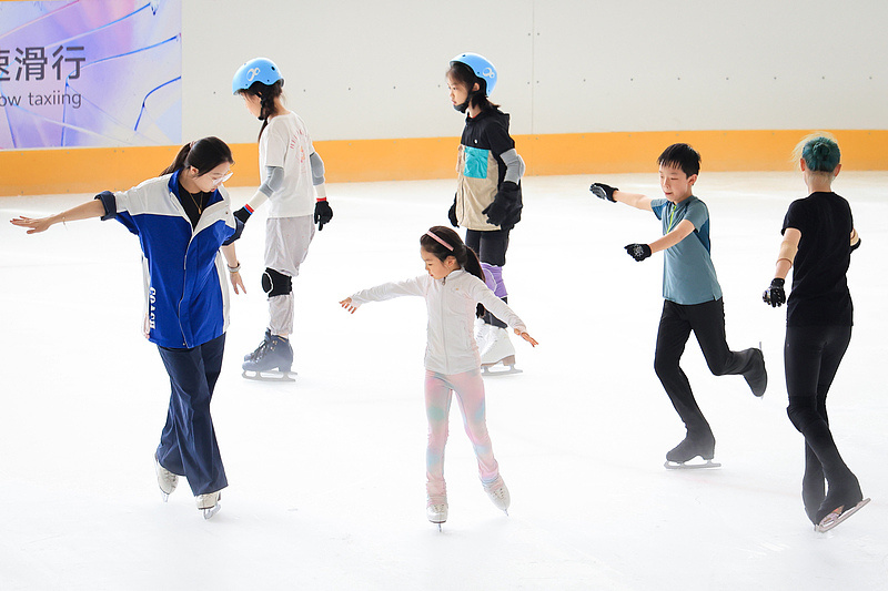 通过无拘无, img